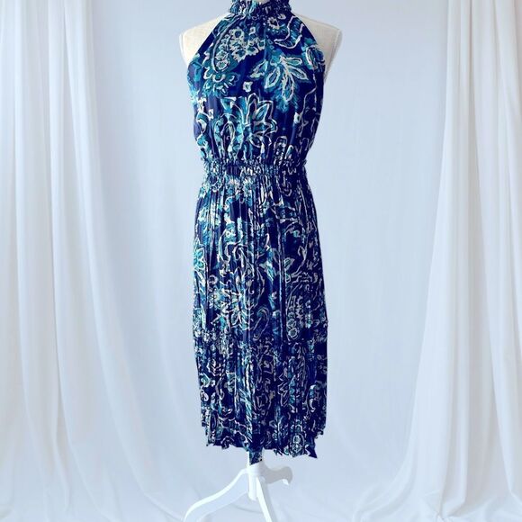 Elegant Floral Halter Dress - Picture 1 of 8